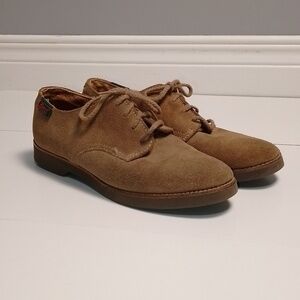 Vintage Bass made in usa suede light brown  tan woman shoe. Size 7